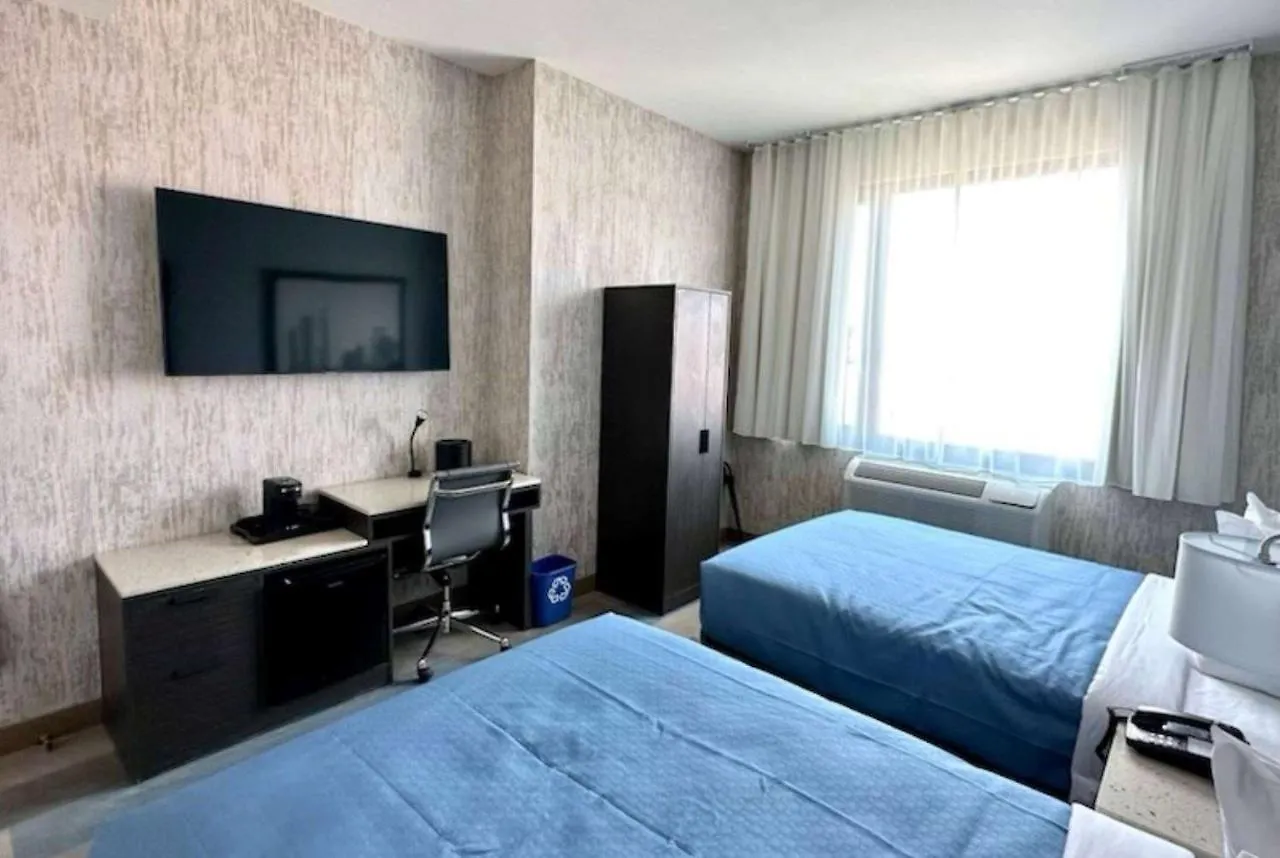 Hotel Super 8 By Wyndham Brooklyn Pennsylvania Ave New York